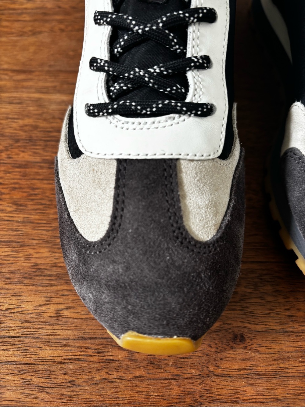 Tory Burch Leigh Trainer Sneakers - Picture 4 of 15